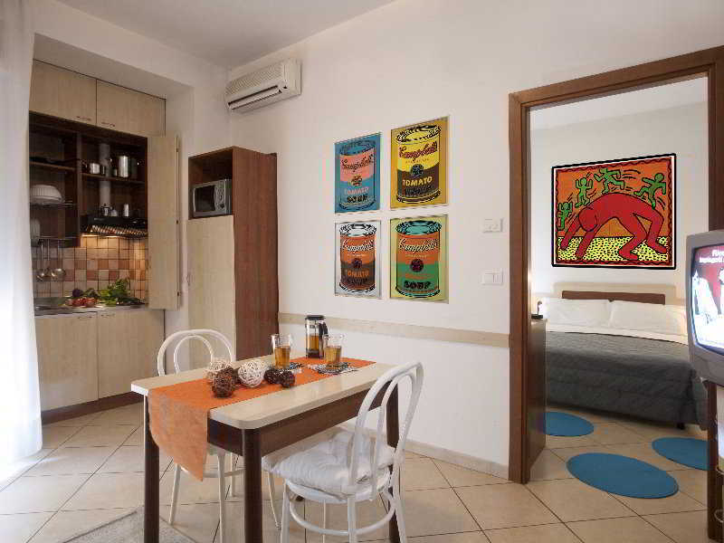 Residence Mediterraneo リミニ エクステリア 写真