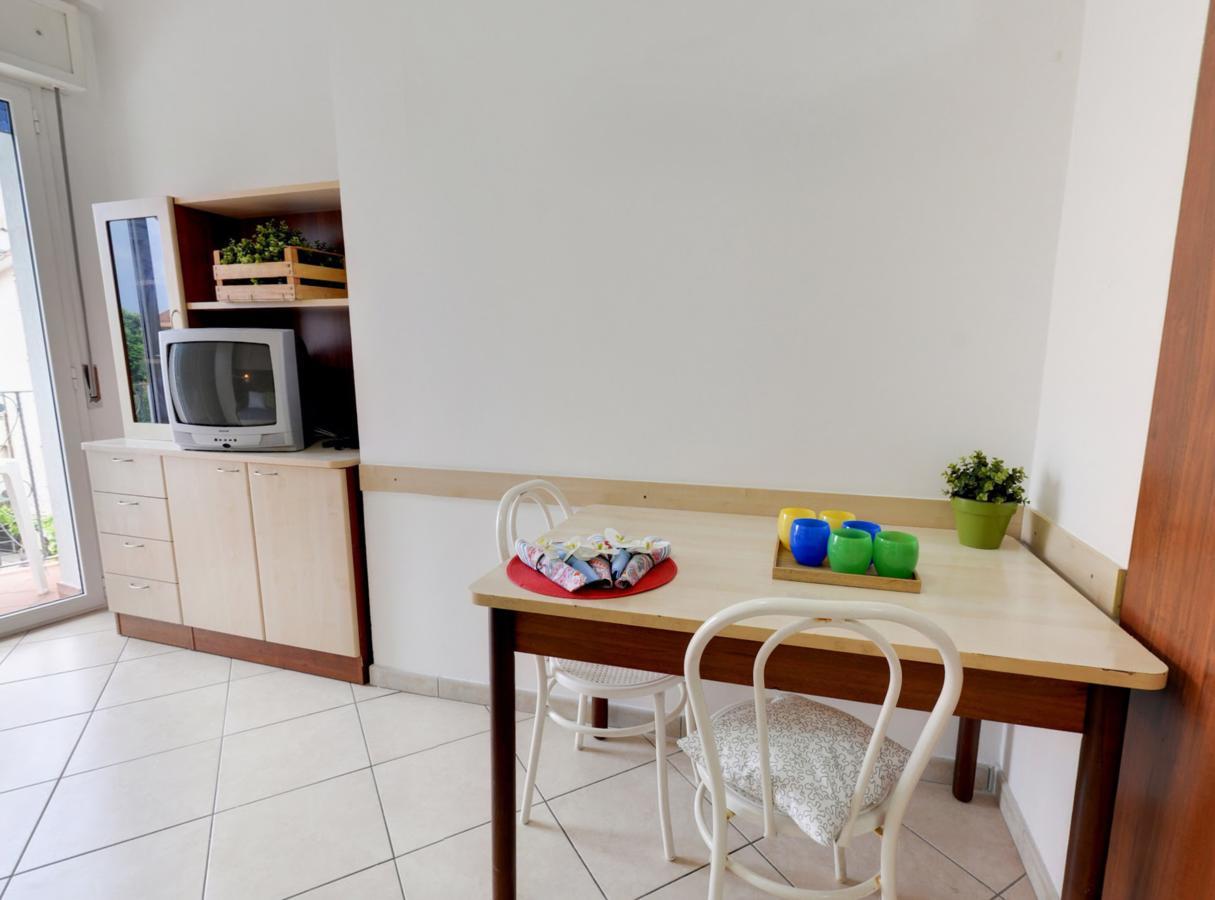 Residence Mediterraneo リミニ エクステリア 写真