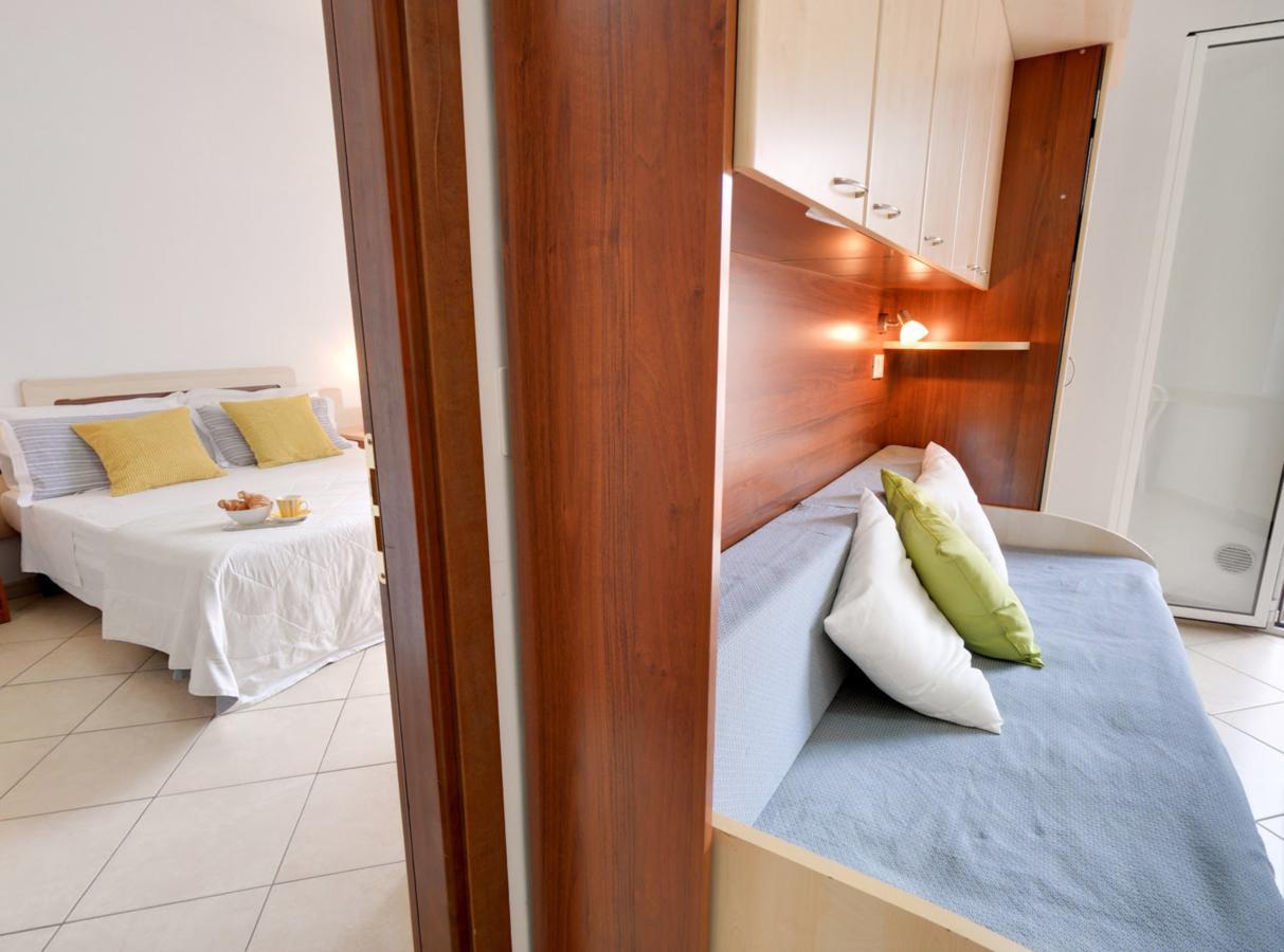 Residence Mediterraneo リミニ エクステリア 写真