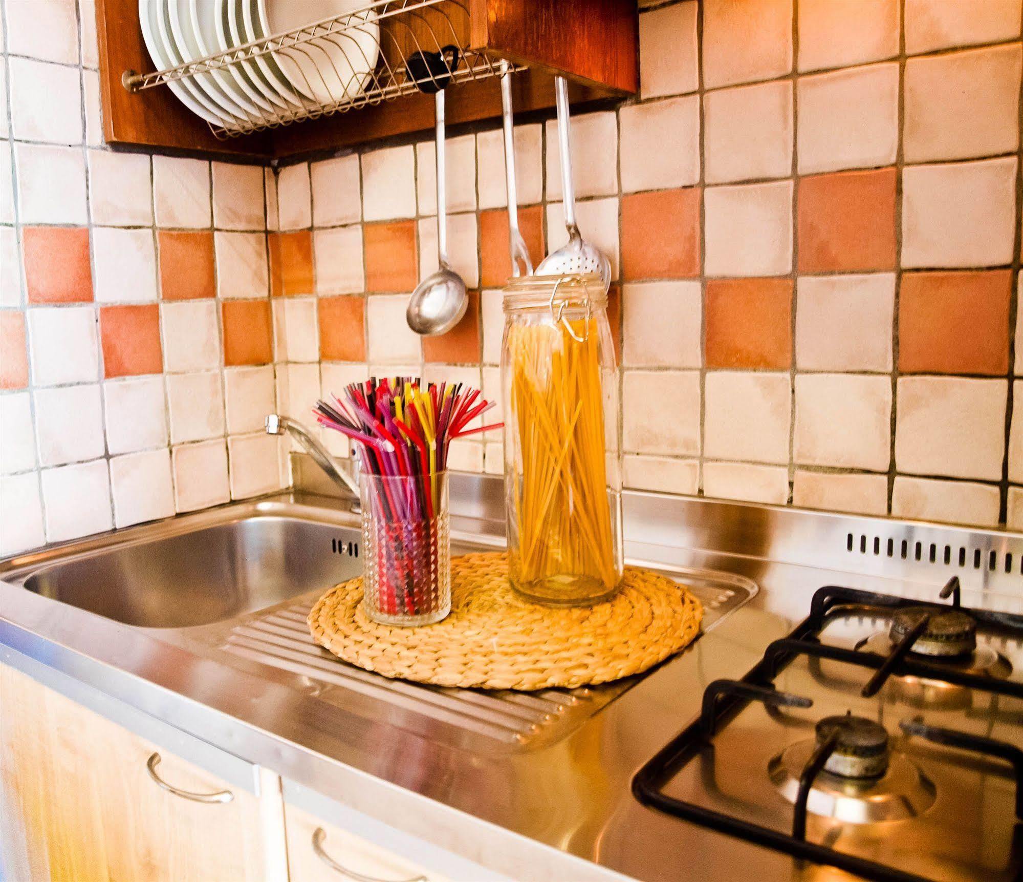 Residence Mediterraneo リミニ エクステリア 写真