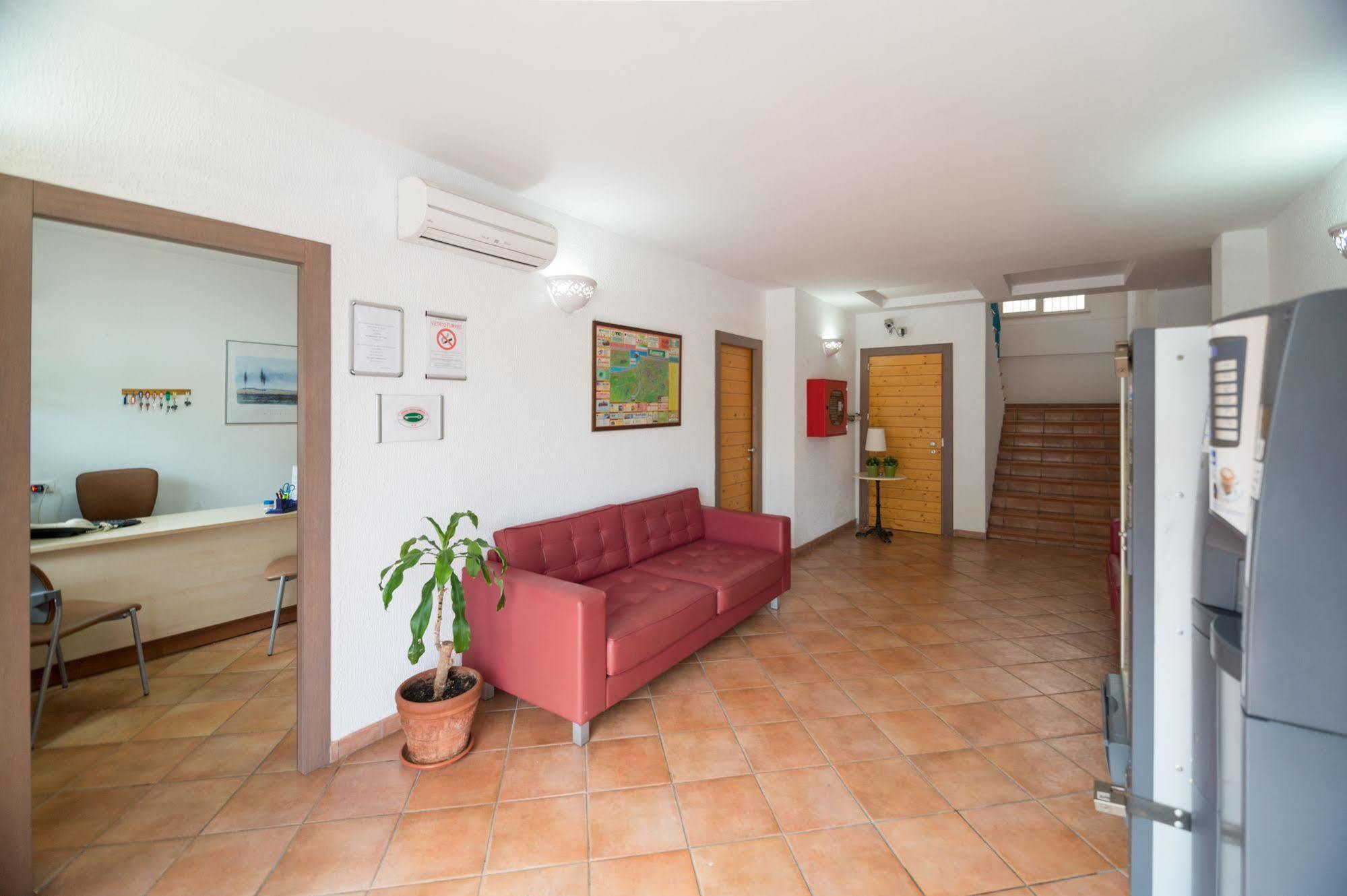 Residence Mediterraneo リミニ エクステリア 写真